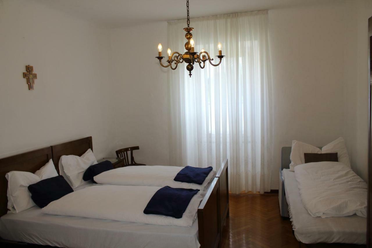 Ferienwohnung La Casa Dei Nonni Tassul Exterior foto