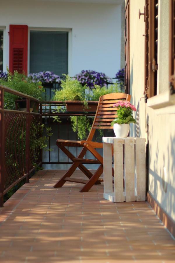 Ferienwohnung La Casa Dei Nonni Tassul Exterior foto